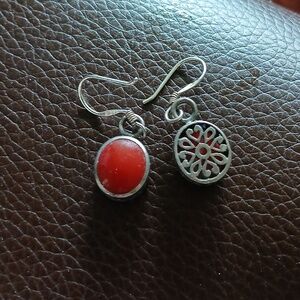 Rare Silpada Sterling Silver Open Work Red Stone Earrings Filagree